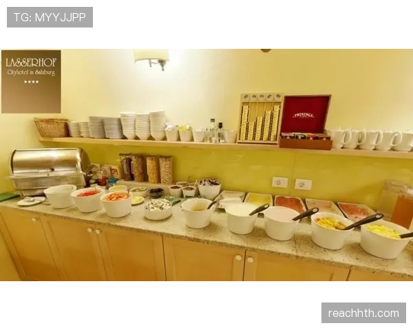 阿萨尔森连刷酒店房间,感觉看到豪门少爷逛街场景了吧? 阿萨尔森连刷酒店房间,感觉看到豪门少爷逛街场景了吧?